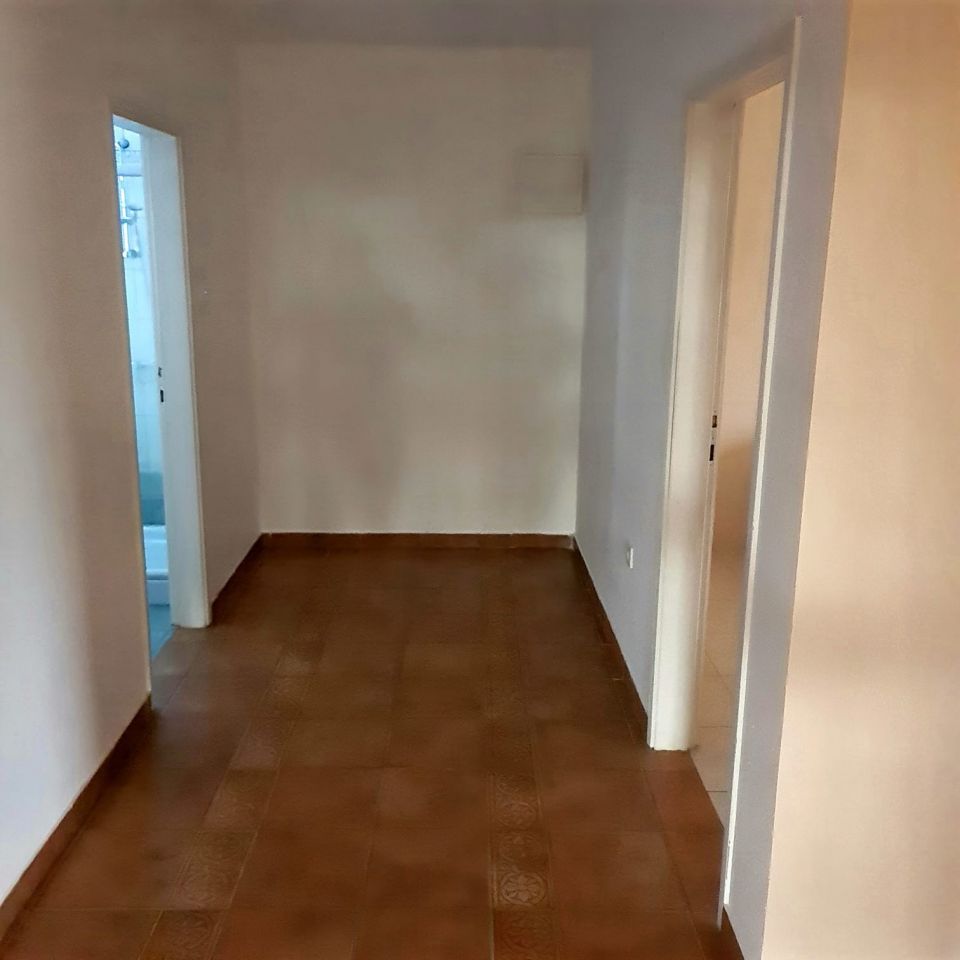 ou9jugjjg90lf027o774c.jpg