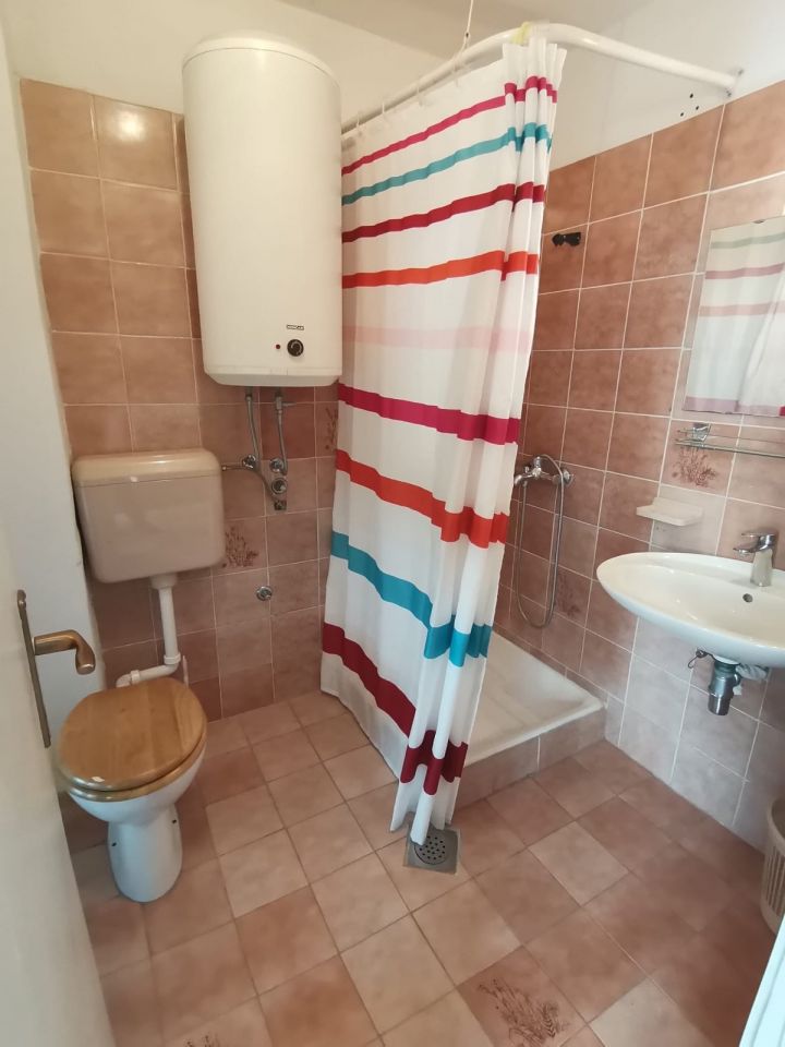alzg3knkbt6p6017ls8ac.jpg