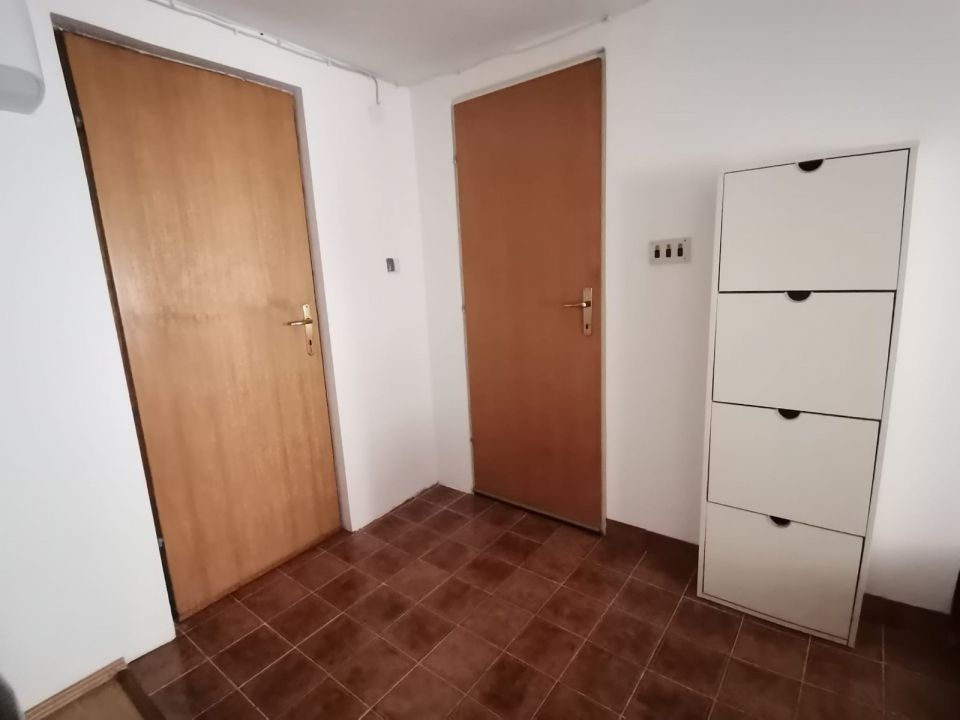 j98ap4lyggsep7ruartuc.jpg