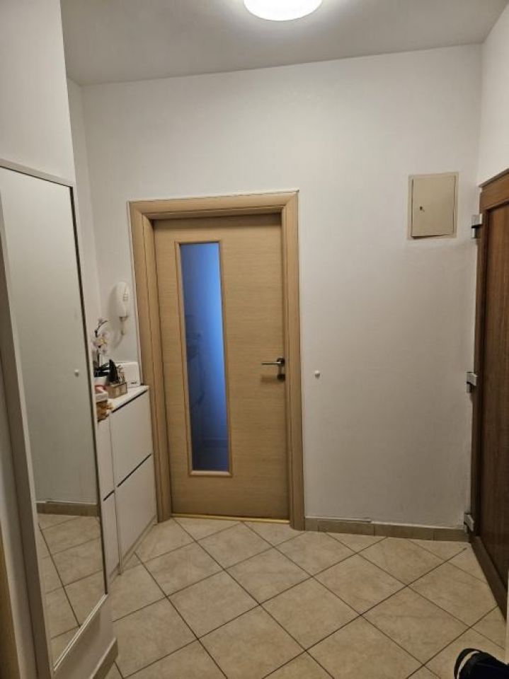 0m8plb7fzrx7pwyuu221c.jpg