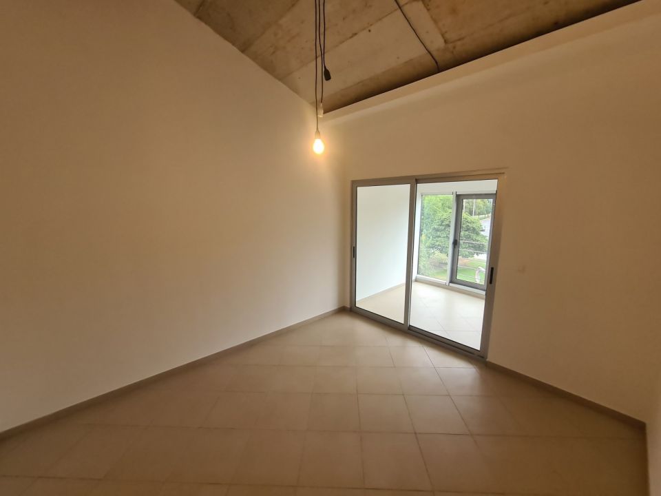 9ebc5n3cv14s3t20h18tc.jpg