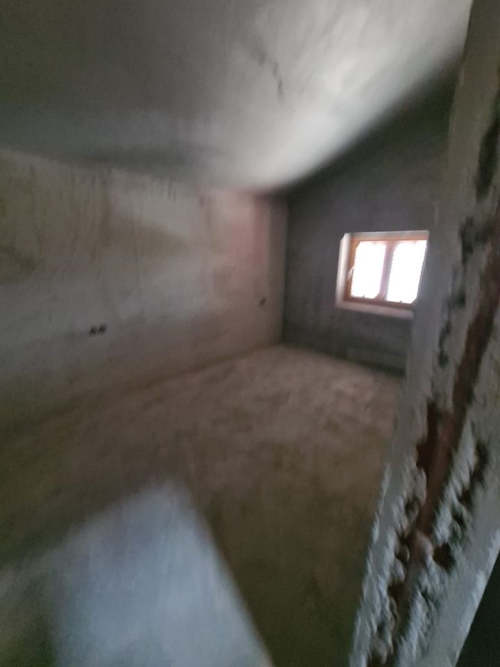8t2mw41i3p1z043ek413c.jpg