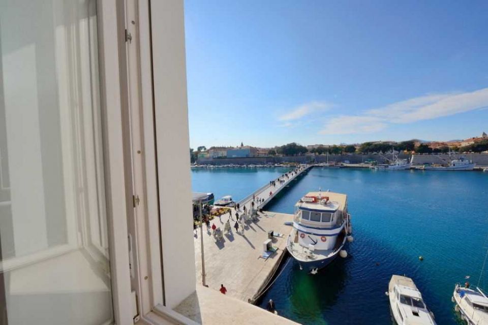 original_1656927958_luxury_penthouse_apartment_zadar_king06-1030x687.jpg