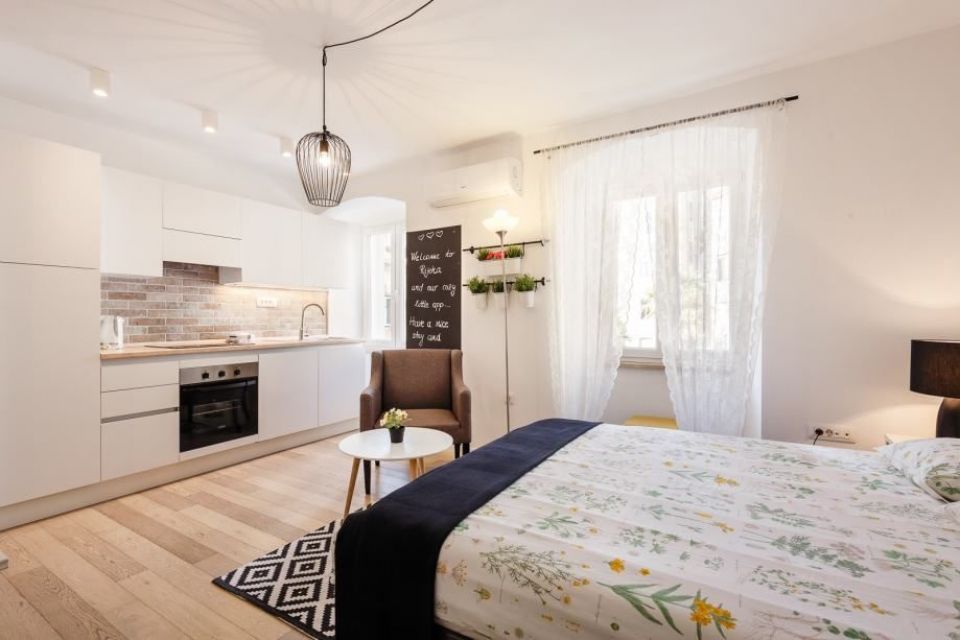 original_1682325887_rijeka-centar-5-apartmana-189916396.jpeg