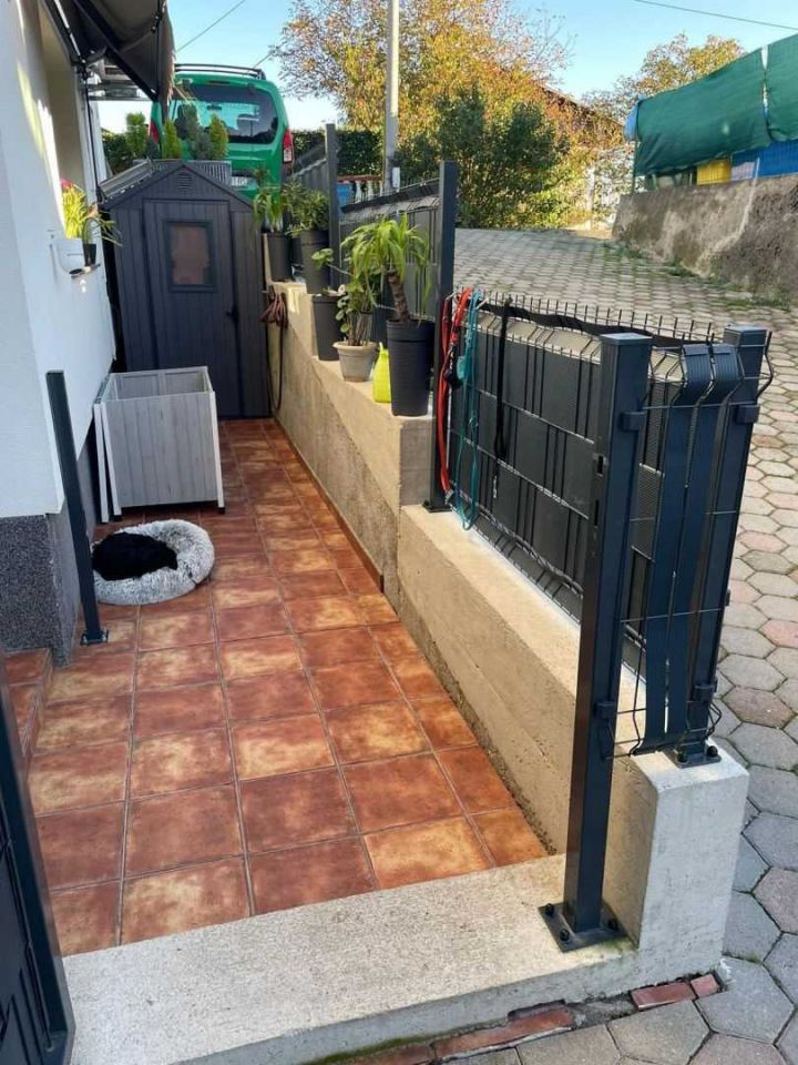 original_1739203287_viskovo-garsonjera-ogradenom-okucnicom-parkirnim-mjestom-slika-239852429.jpg