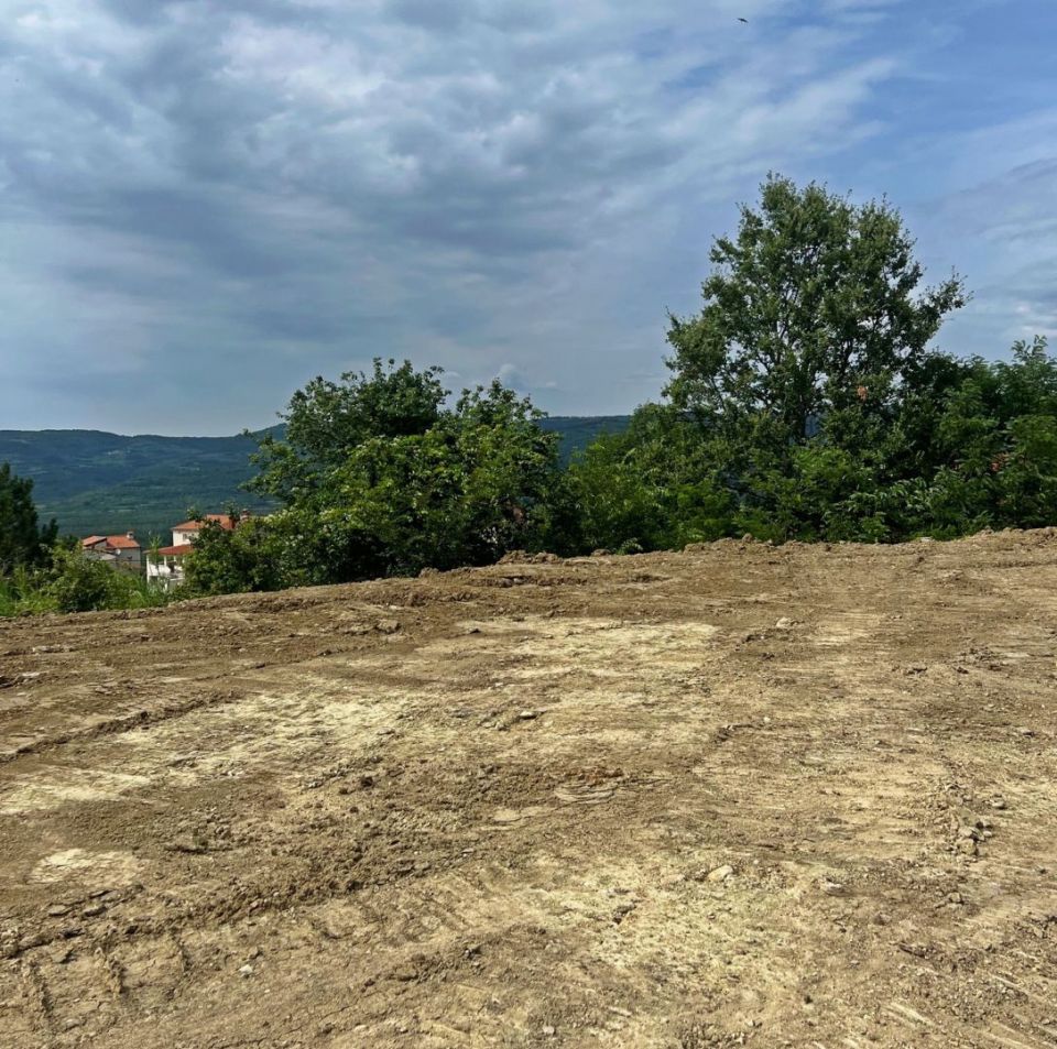 original_1688597869_istrien-motovun-baugrundstuck-verkauf-1.jpg
