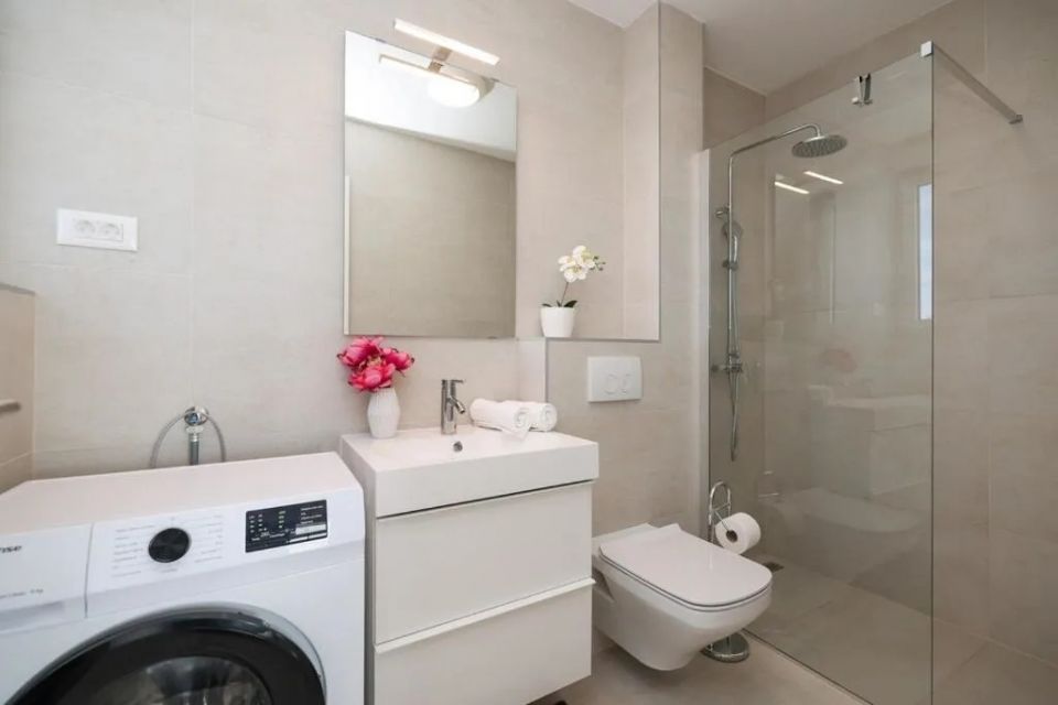 original_1769380798_villa-miri-privlaka-villa-miri-r1-bathroom-shower-sink-washing-machine-toil.jpg
