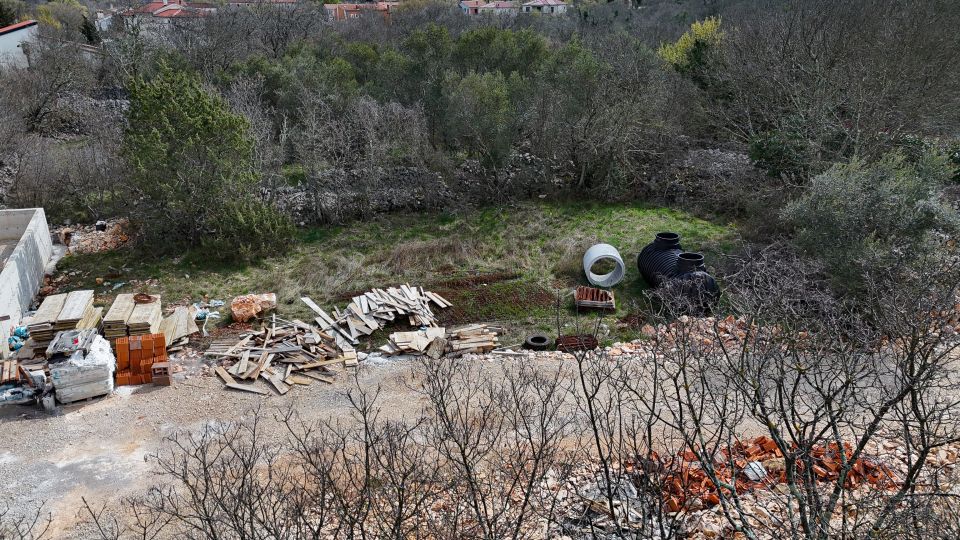 original_1777181133_krk-malinska-building-land-with-project-4.jpg