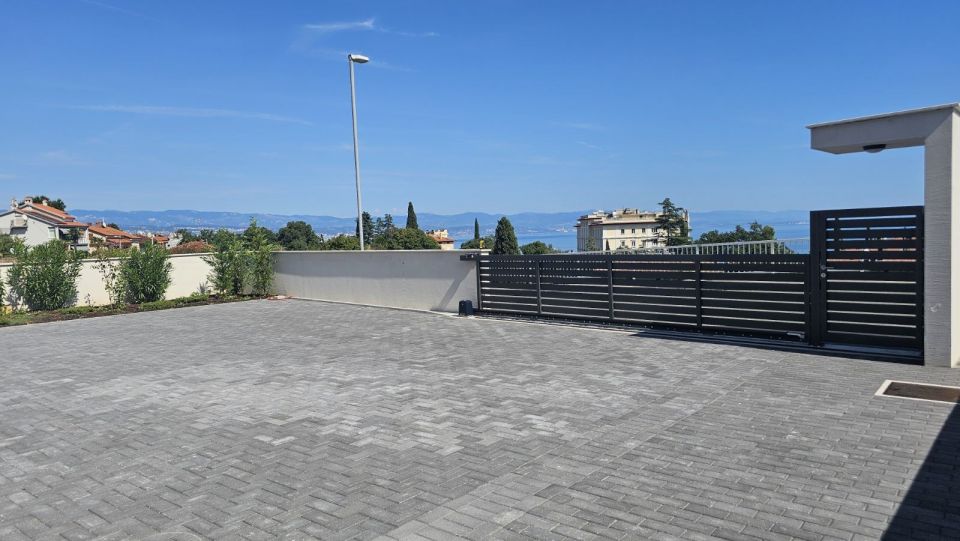 original_1756215521_1.jpg