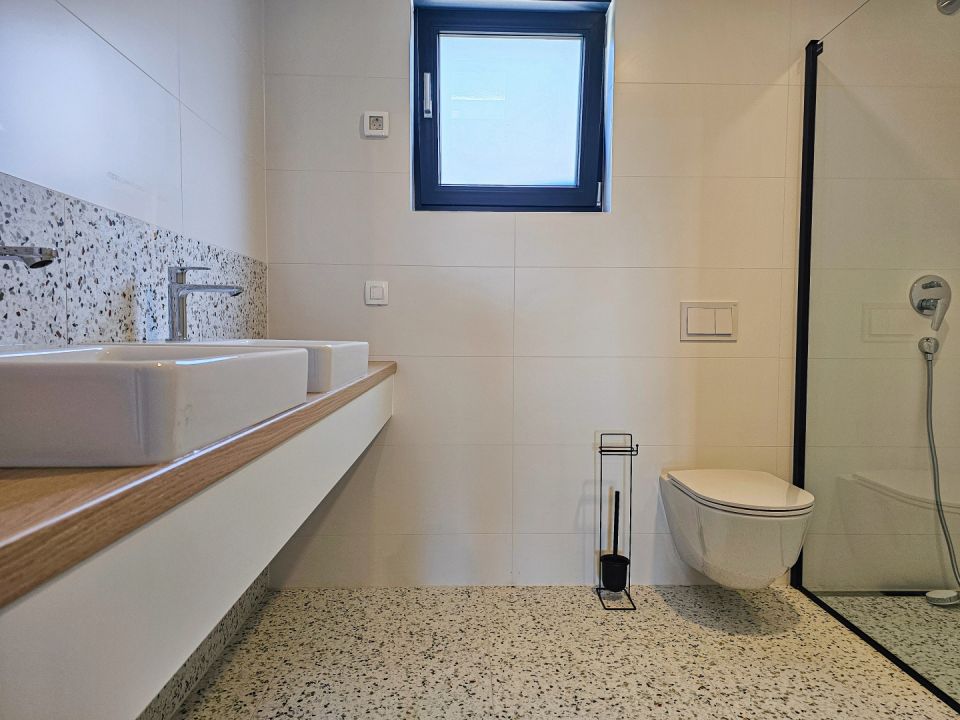 original_1778164332_rab-barbat-luxury-apartment-seaview-24.jpg