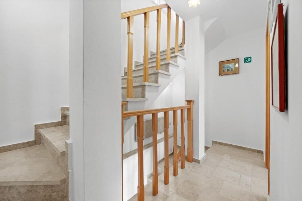 original_1747758572_img_25.jpg
