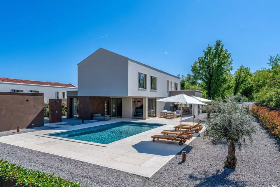 original_1782990907_nareo_villas_30_antonunkovic.jpg