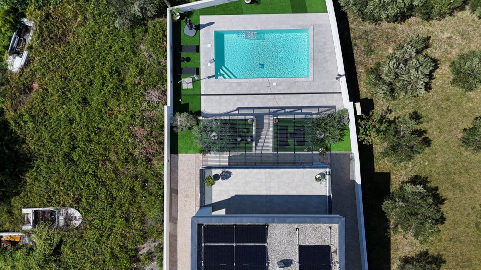 original_1785135776_banjol-modern-villa-with-pool-luxury-3.jpg