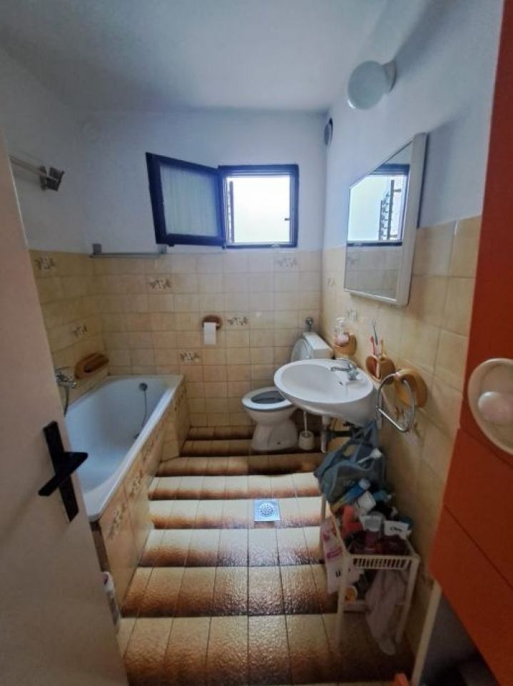 original_1786983441_iznimna-lokacija-jednosoban-lodom-pogledom-arenu-slika-282759781.jpg