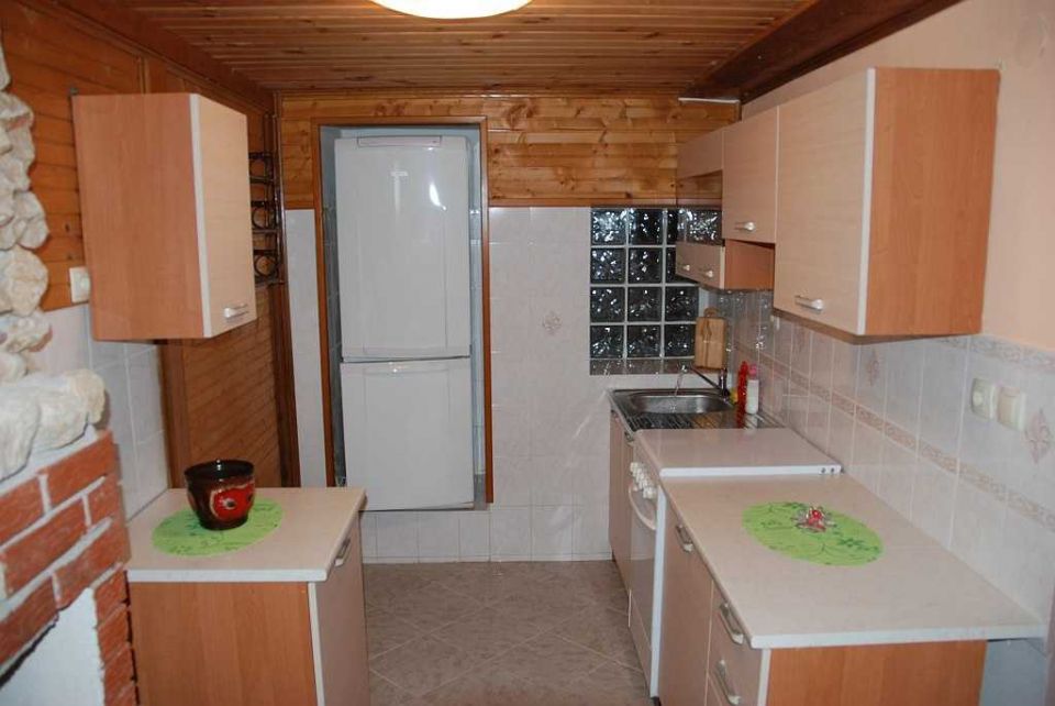 1775371532-web-ap-1-kuchyne.jpg