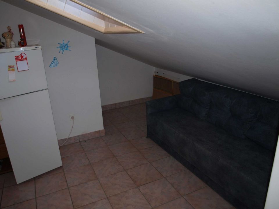 1645076889-p3180043.jpg