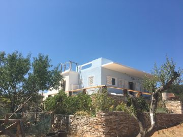 1759731278-house-1.jpg